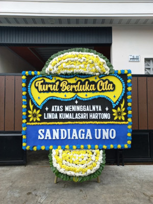Papan Bunga Duka di Karundang