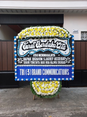 Papan Bunga Duka di Karundang